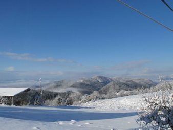 BLUE ROOM on 800m high WITH AMAZING VIEW
